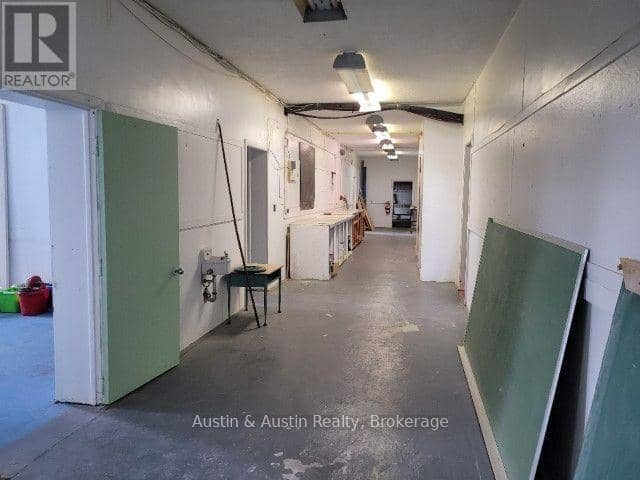 110 Clark Street — photo 15 of 17