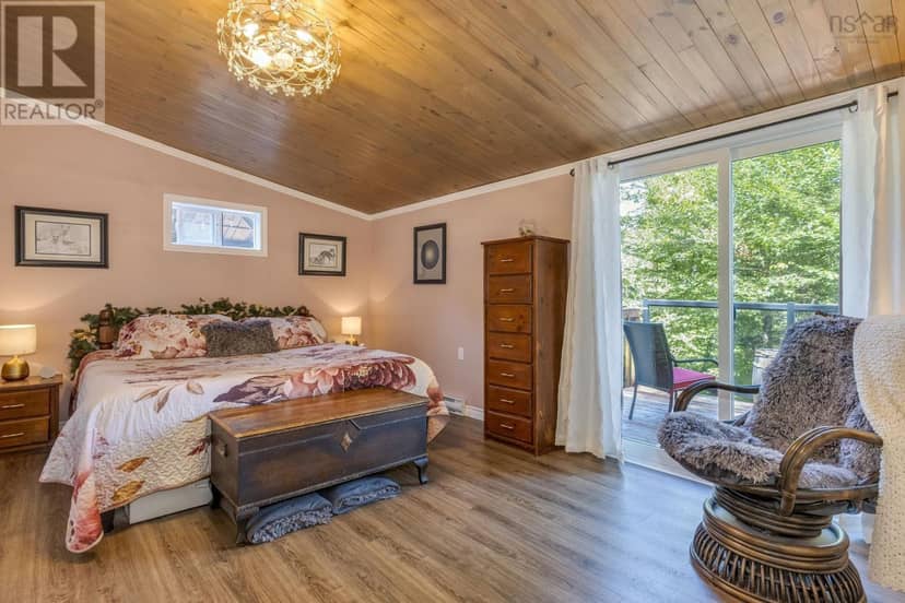 375 Eagle Rock Drive — photo 14 of 37