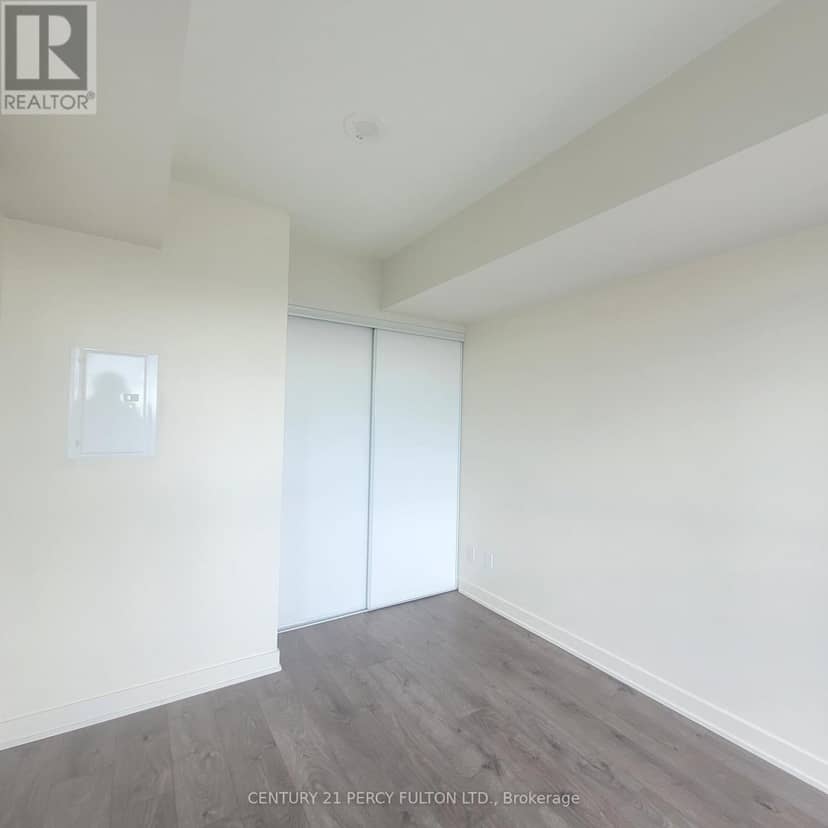 1508 - 2 Sonic Way — photo 7 of 18