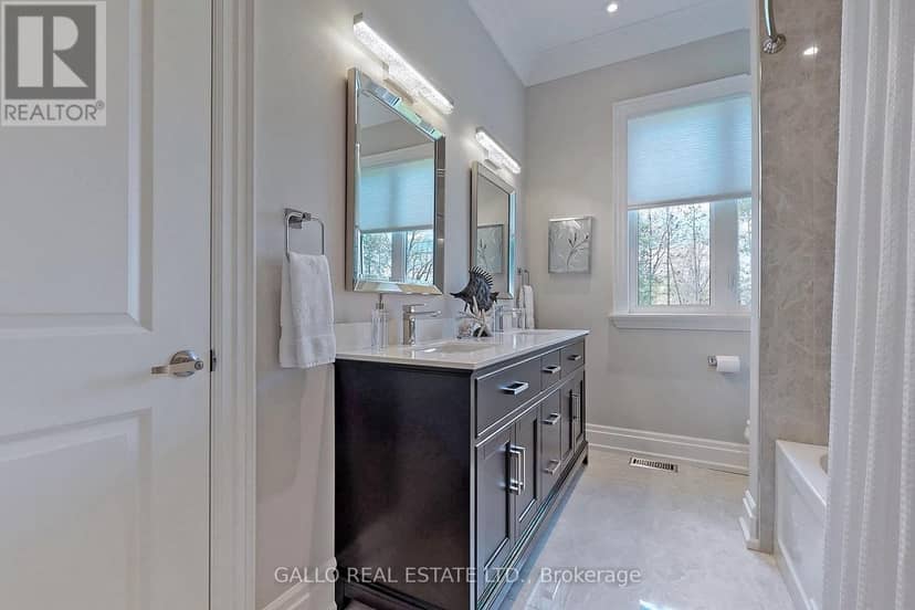 18865 Kennedy Road — photo 28 of 40