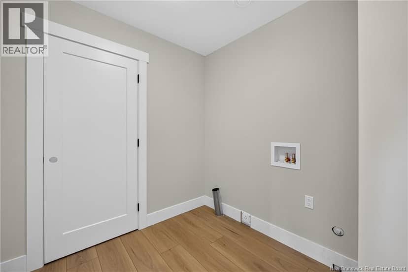 14 Hemlock Street — photo 30 of 40