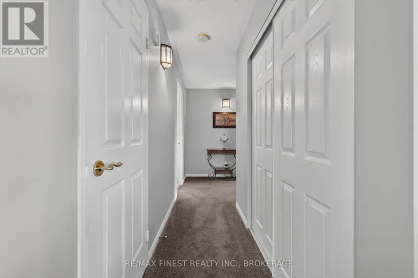 502 - 257 Bath Road — photo 20 of 40