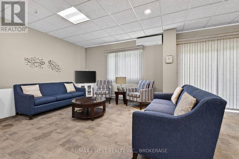 502 - 257 Bath Road — photo 35 of 40