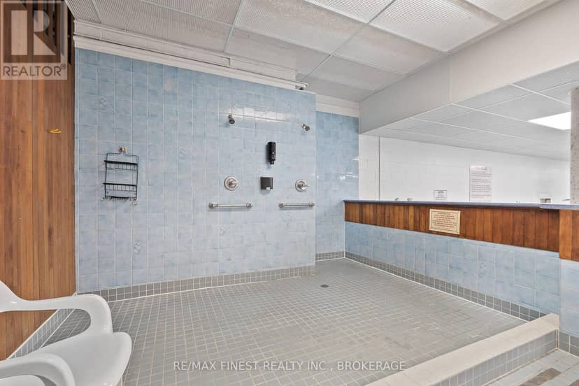 502 - 257 Bath Road — photo 38 of 40