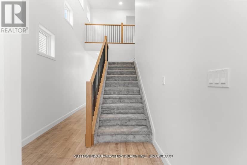216 Superior Drive — photo 4 of 28
