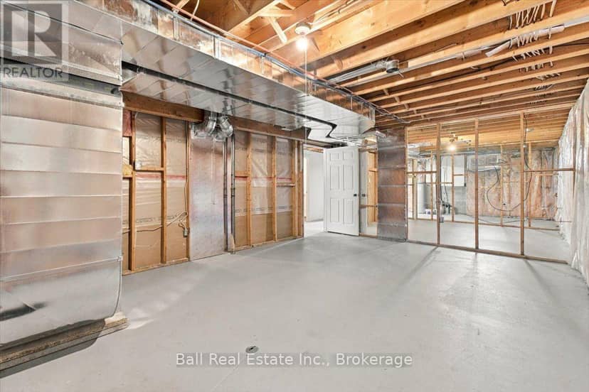 16 Maple Street — photo 38 of 40