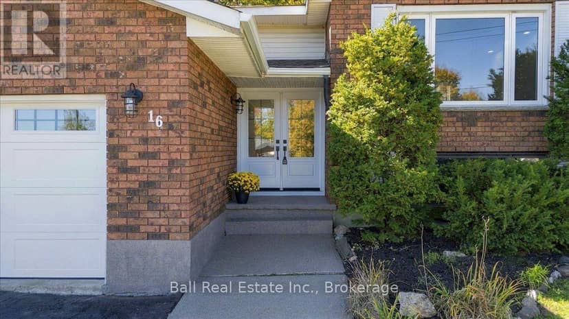 16 Maple Street, Bancroft, photo 4