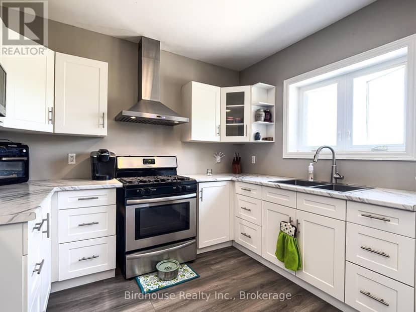 3399 Gelert Road — photo 15 of 30