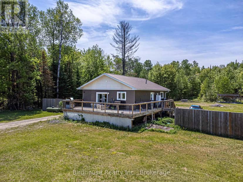 3399 Gelert Road, Minden Hills, photo 4