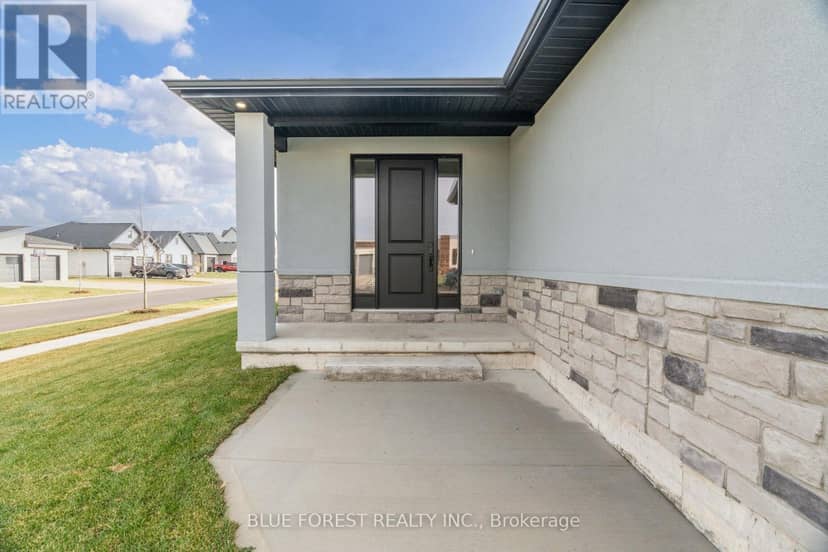 303 Nancy Street, Dutton/Dunwich, photo 3