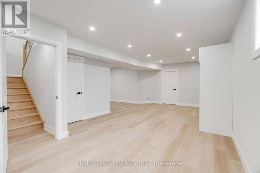 303 Nancy Street — photo 32 of 40
