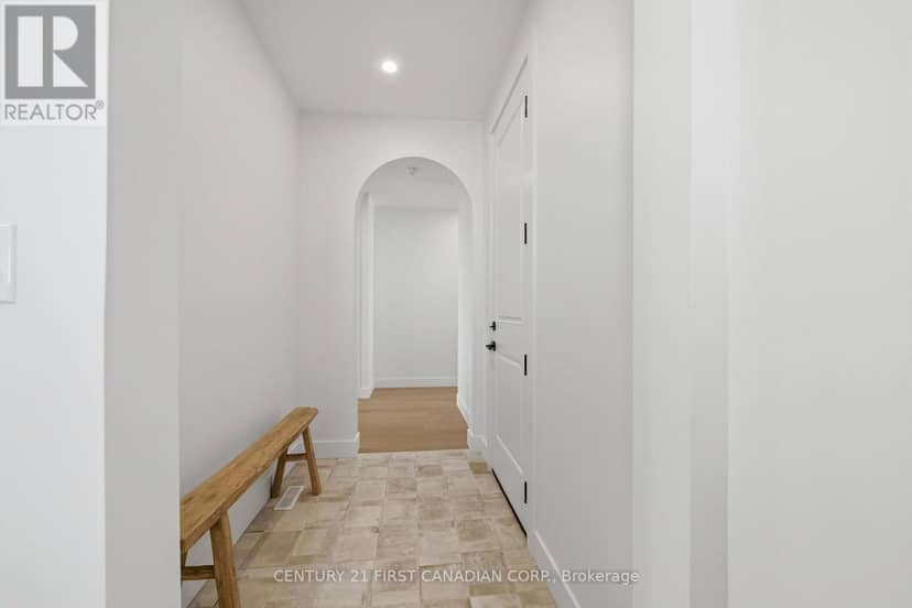 95 Sheldabren Street, North Middlesex, photo 8