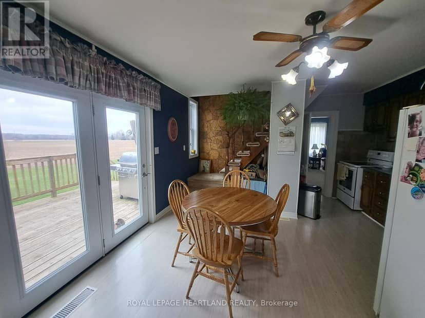 39132 Mount Carmel Drive — photo 13 of 39
