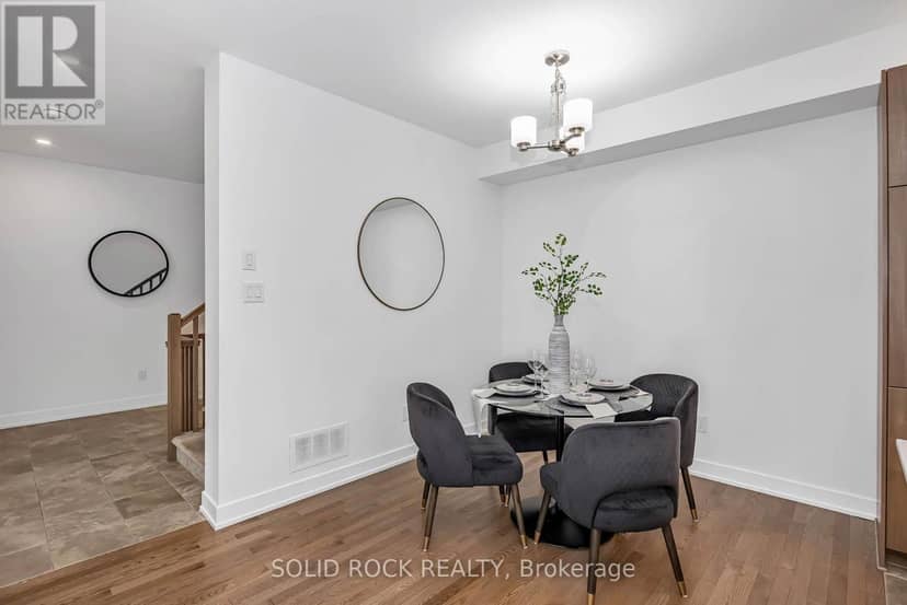 859 Solarium Avenue E — photo 14 of 38