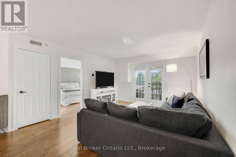 204 - 4015 Kilmer Drive — photo 10 of 25
