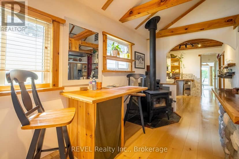 3816 Crystal Beach Drive — photo 10 of 32