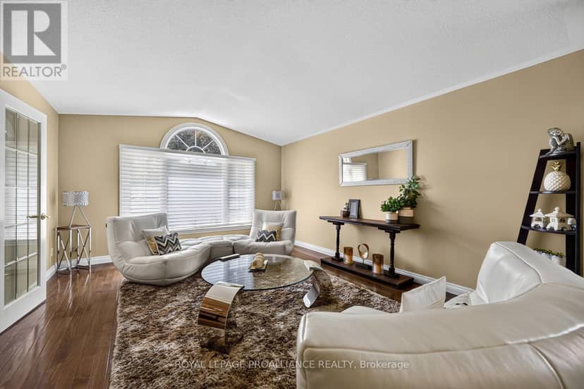 1099 Bridlewood Drive, Brockville, photo 4