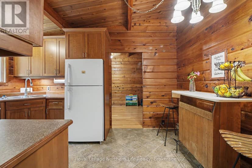 709 Macpherson Drive — photo 11 of 40