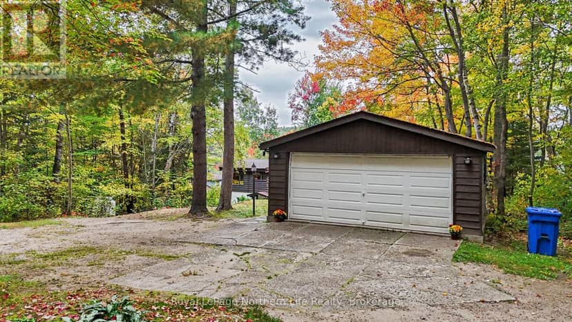 709 Macpherson Drive, East Ferris, photo 4
