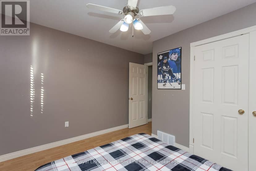 14 Melissa Crescent — photo 25 of 40