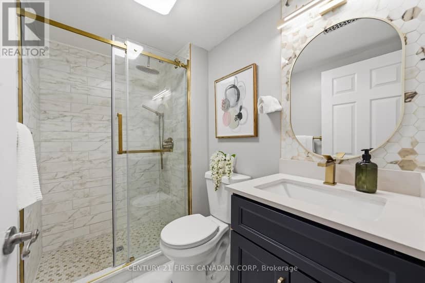 54 Manitoulin Drive — photo 19 of 32
