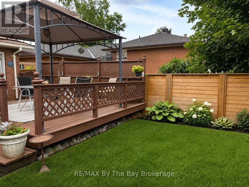 229 Datas Drive E — photo 2 of 36
