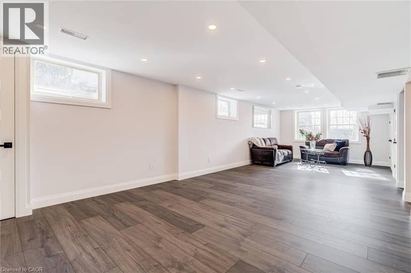 1320 MONMOUTH Drive — photo 37 of 40