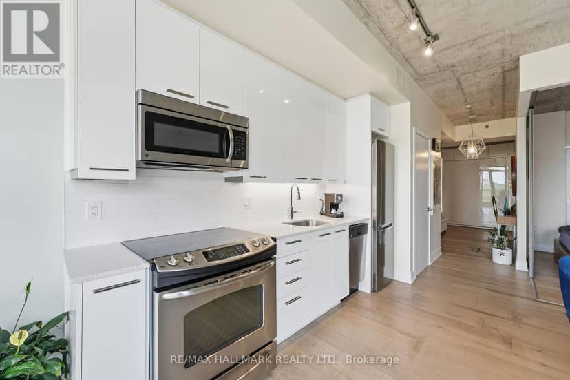 602 - 630 Queen Street E — photo 10 of 34