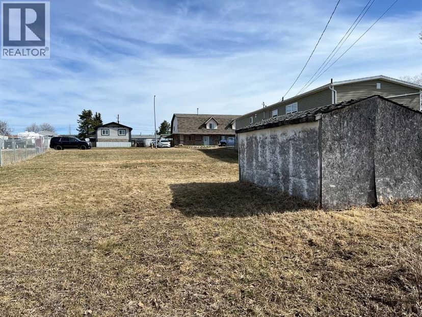 527 3 Avenue, Fox Creek, photo 5