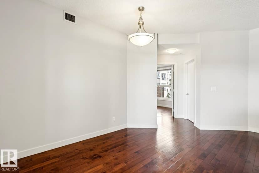 #217 10523 123 ST NW — photo 10 of 31