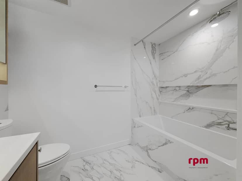 10xx 13778 100 AVENUE, Surrey, photo 5