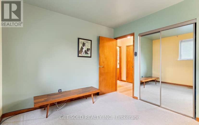 22 Almayo Crescent — photo 19 of 40