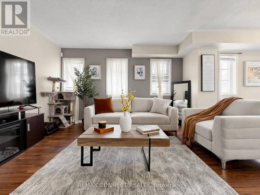 304 - 58 Sidney Belsey Crescent, Toronto, photo 2