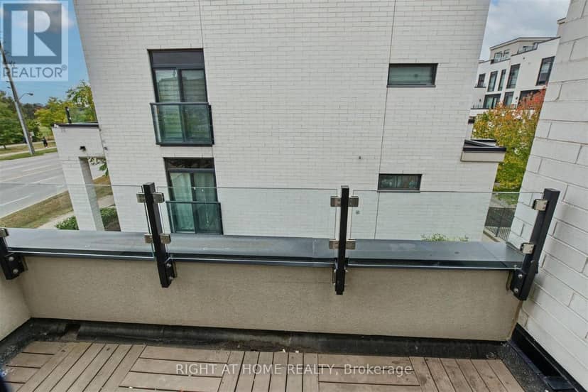 416 - 130 Widdicombe Hill Boulevard — photo 38 of 39