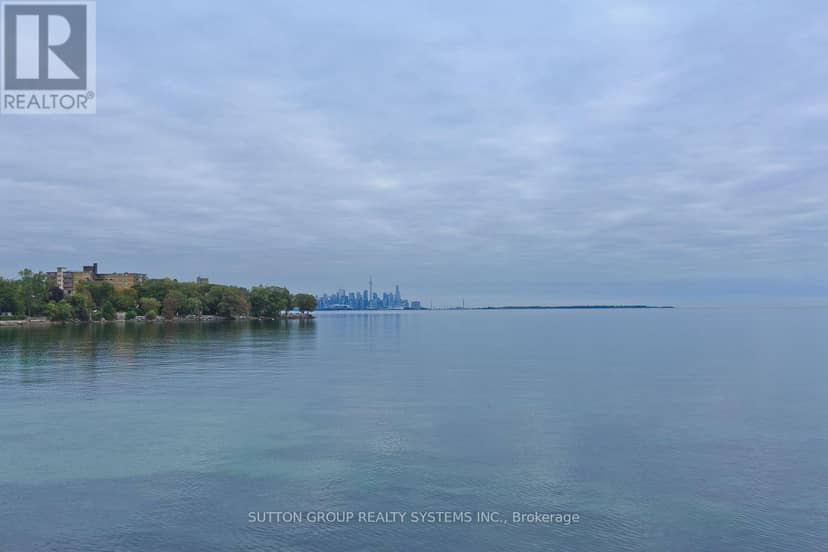 14 Lake Shore Drive — photo 37 of 37