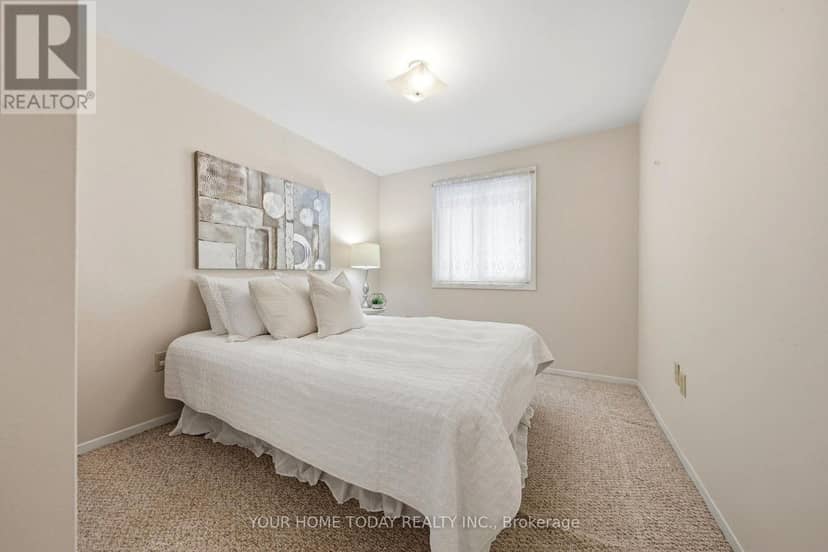 7 Greenore Crescent — photo 20 of 36