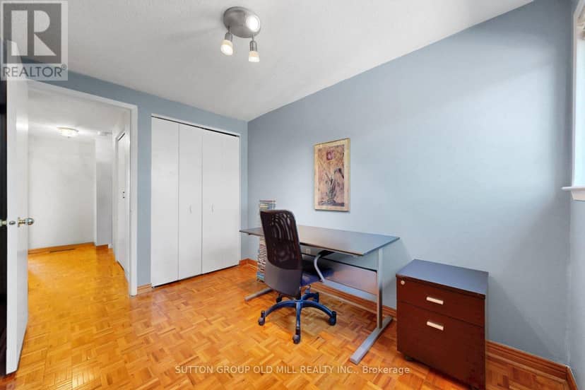 96 Darras Court — photo 24 of 40