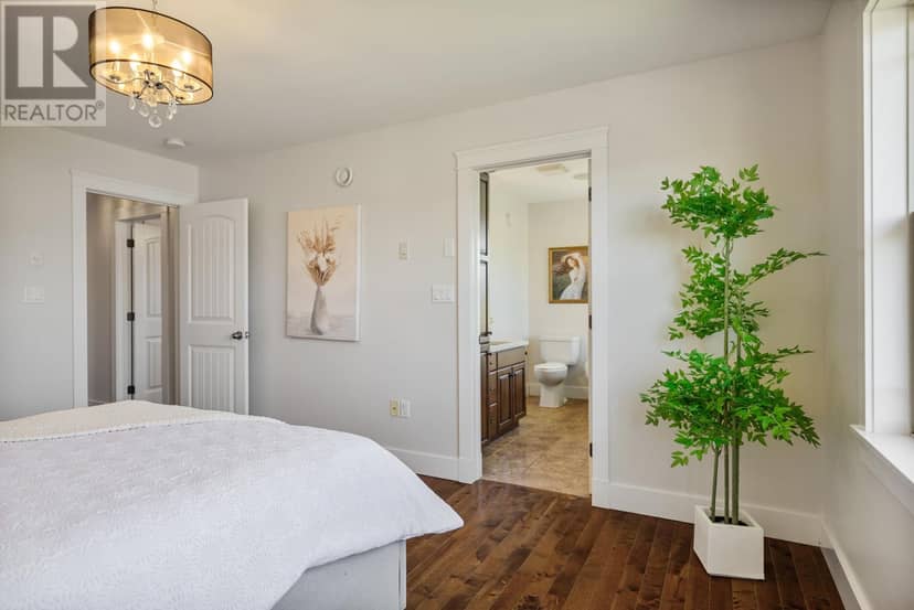 15 Larkspur Street — photo 25 of 40