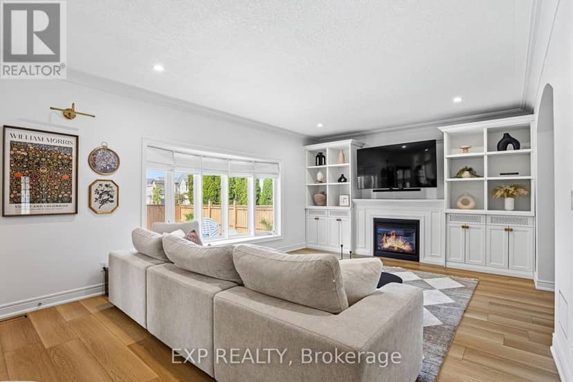 253 Upper Mount Albion Road — photo 12 of 40
