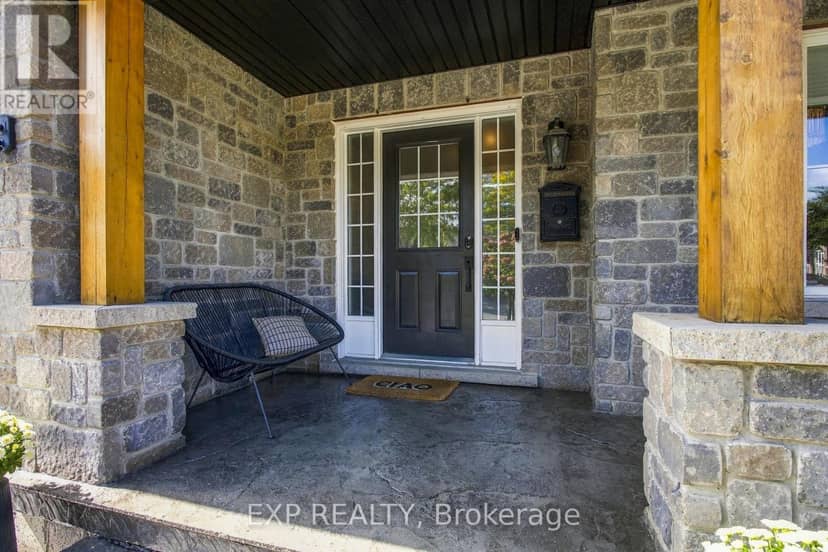 253 Upper Mount Albion Road — photo 5 of 40