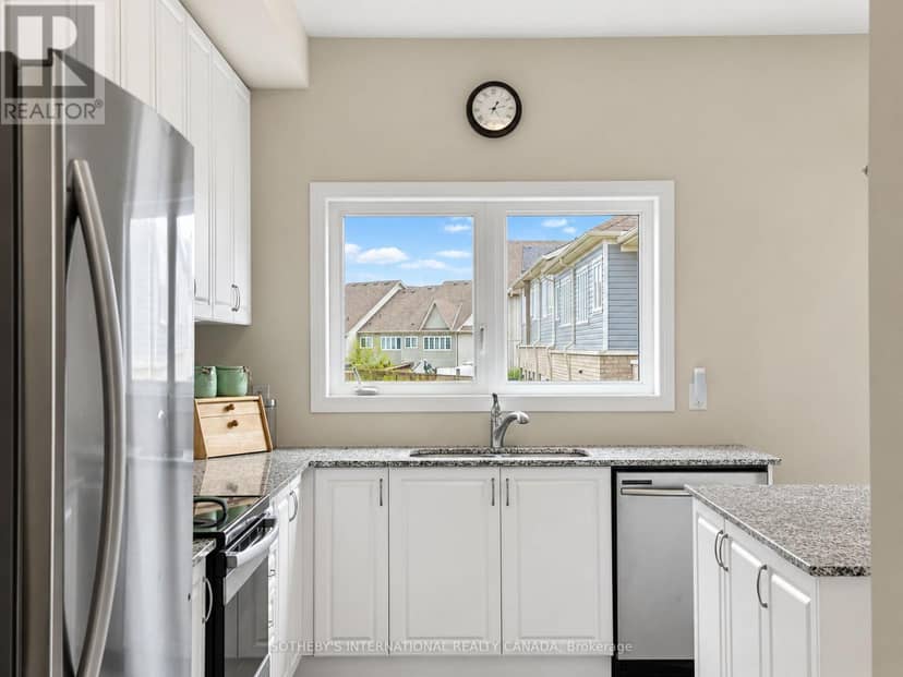 4018 Fracchioni Drive — photo 10 of 27