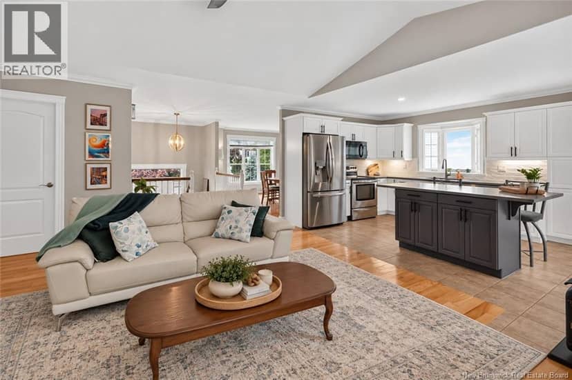 120 Wiggins Drive — photo 11 of 40