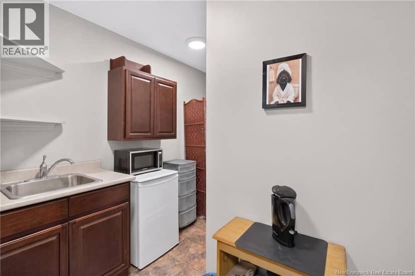 120 Wiggins Drive — photo 29 of 40