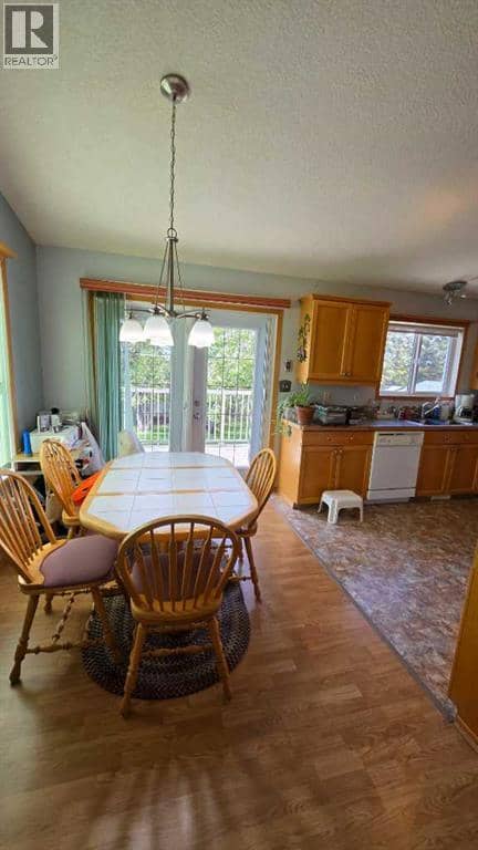 801 1 Street NE — photo 10 of 37