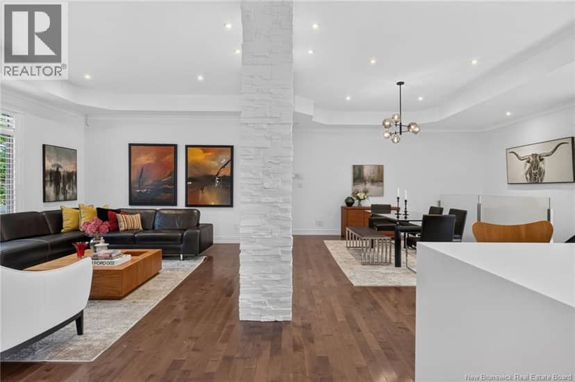 178 Yvonne Street — photo 9 of 40