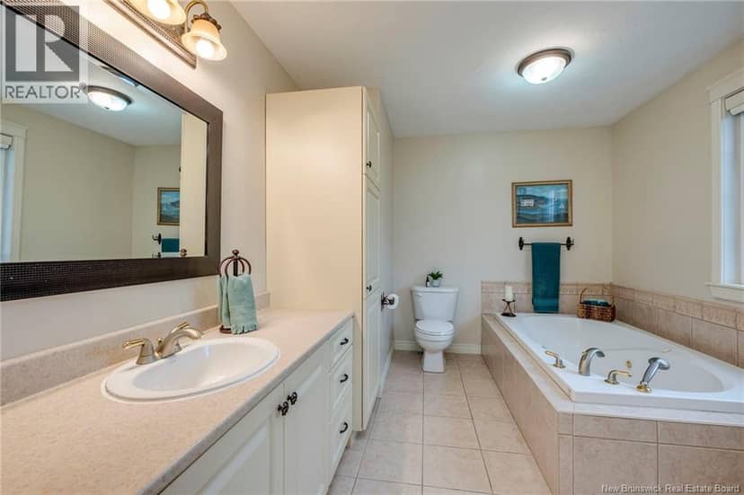 698 Frampton — photo 33 of 40