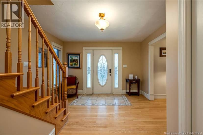 698 Frampton — photo 4 of 40