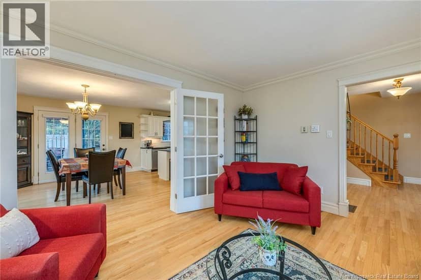 698 Frampton — photo 8 of 40
