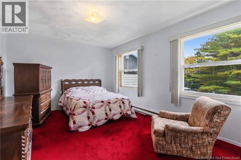 221 Broadway Street — photo 18 of 33