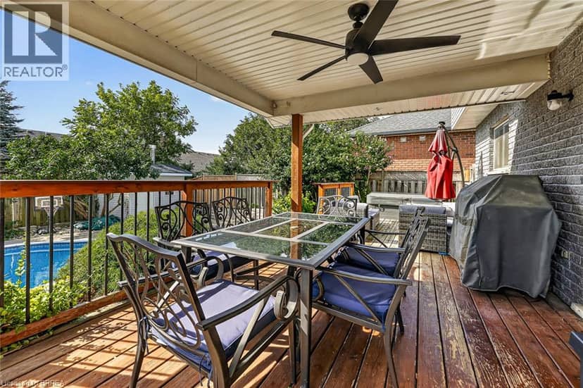 468 LAKEVIEW Drive — photo 15 of 40